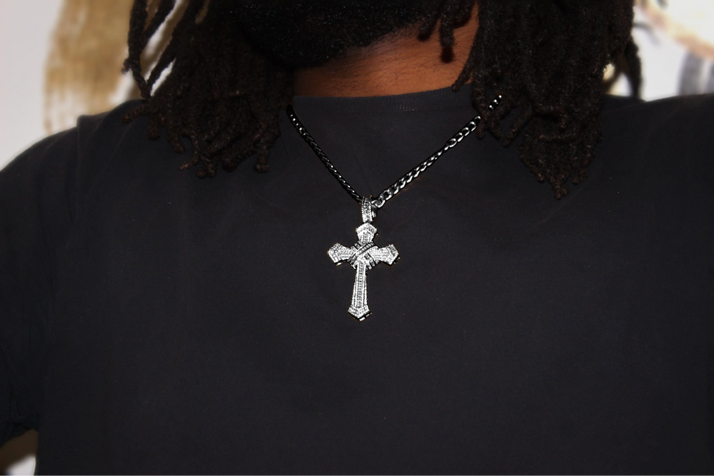 Silver Roman Cross Iced Out Pendant & Chain